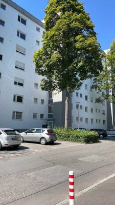 4-Zimmer-Wohnung mit Balkon zum 01.03.2025