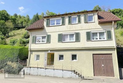 Zweifamilienhaus in Baiersbronn-Schönmünzach - Ihr Zuhause inmitten des Schwarzwaldes