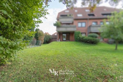 Gut geschnittene 2-Zimmer-Wohnung mit eigenem Garten und Garage