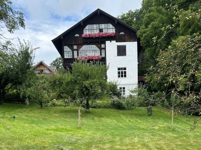 Teilverkauf Juwel in Schondorf/Ammersee: Landhaus "Carolina" mit großem Grund und weiterem Baurecht