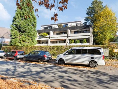 Gepflegte, teilsanierte 3-Zimmer-Wohnung mit großer Süd-Loggia in Hamburg