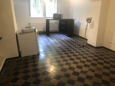 Zentral gelegene Altbau-Wohnung