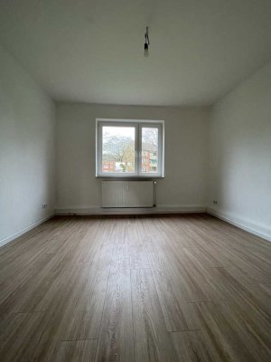 Moderne 3-Zimmer-Wohnung am Fehrsplatz in Heide – Sofort einziehen und durchstarten!