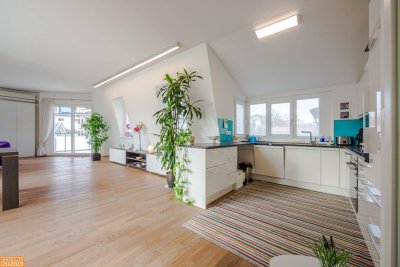 Ruhig gelegenes Penthouse mit Panoramablick