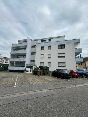 Ansprechende 4-Zimmer-Wohnung mit Balkon in Leimen