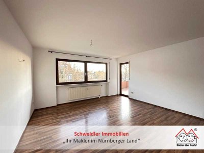 Schöne 3-Zimmer-Wohnung mit Balkon und TG-Stellplatz in Lauf links zur Miete