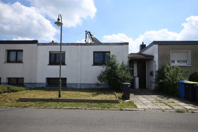 Reihenmittelhaus in der Bauhaussiedlung Dessau Törten