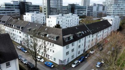 ** Gepflegte 2 Zimmerwhg. mit Balkon zur Selbstnutzung oder Vermietung im Essener Südviertel **