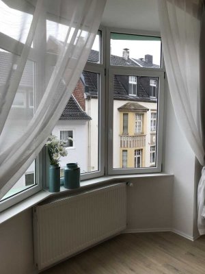 Helle 3 Zimmer Wohnung mit EBK und Gartennutzung und direktem Zugang zur Nordbahntrasse