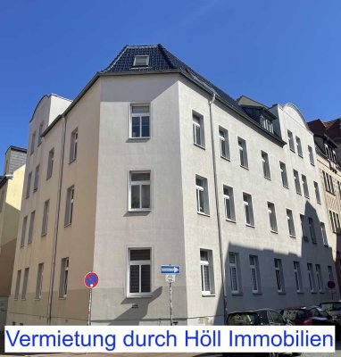 Höll-Immobilien vermietet schöne 2 Raum im Röderberg 19 zum 01.04.2025