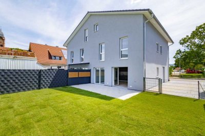 Neubau - Schöne DHH mit Garten & 6 Zimmer auf 3 Etagen