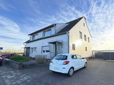 Renovierungsbed. Doppelhaushälfte in Randlage 800 m Stadtrand Siegburg mit Garage in St. Augu