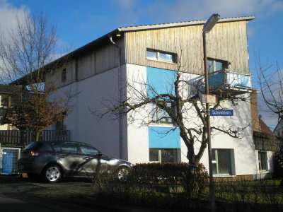 3-Zimmer-Erdgeschosswohnung mit Terrasse, Garten und Einbauküche in Wabern