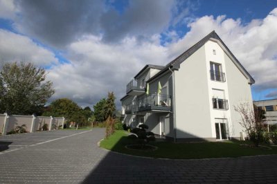 +++Attraktive EG Wohnung mit 2 x Terrassen & Grünblick+++