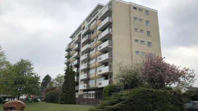 Stilvolle, vollständig renovierte 3-Zimmer-Wohnung mit Balkon und EBK in Ratingen