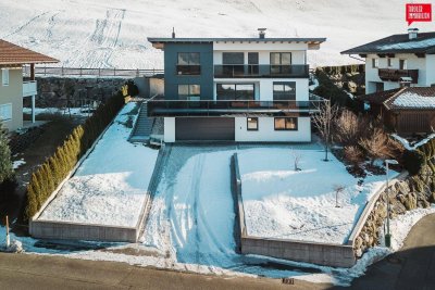 Modernes Einfamilienhaus mit Garten, Panoramablick und hochwertiger Ausstattung