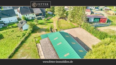 Pferdeimmobilie im Kreis Birkenfeld mit kleiner Reithalle und Pferdeboxen in Niederhambacher Waldran