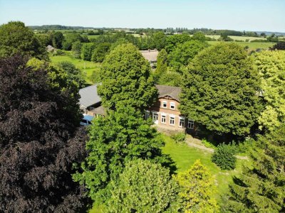 Tischlerei und Gästehaus  in Goltoft | Diese Immobilie hat den Platz für Ihre Ideen!