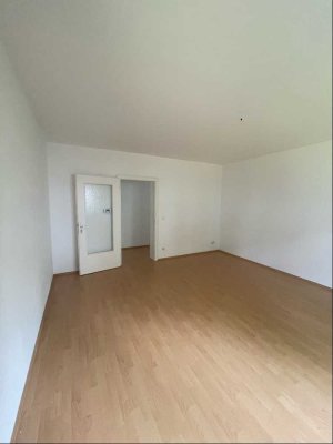 " 3 ZIMMER WOHNUNG MIT BALKON"