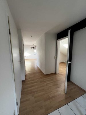 Ruhige 2 Zimmer Wohnung mit tollem Ausblick im Kölner Norden