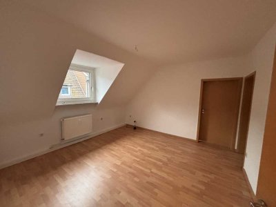 Ansprechende, vollständig renovierte 2-Zimmer-Wohnung zur Miete in Oberhausen