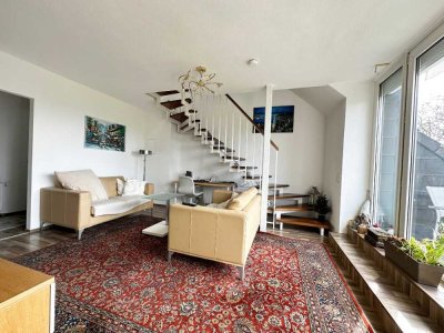 Helle, schön geschnittene Maisonette-Wohnung in Frankfurt-Ginnheim!