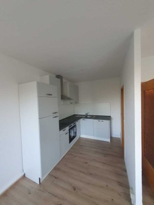 Feine 3 Raum Wohnung mit Fahrstuhl