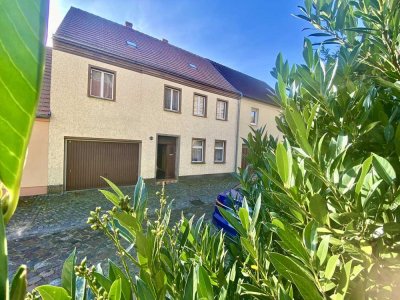 Charmantes Stadthaus mit Innenhof und Garten