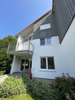 Reihenendhaus mit Balkon, Terrasse und EBK in ruhiger Lage im Aichtal