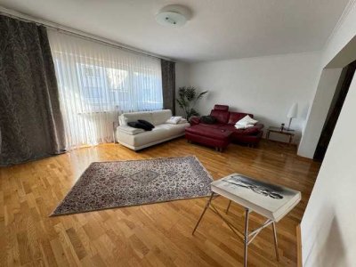 Moderne 3-Zimmer Wohnung in einer grünen Oase