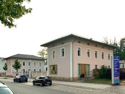 4 Raum-Wohnung in historischem Villa-Ensemble Heizung ca. 70 kWh/(m²a) Warmwasser ca. 16 kW/(m²a)