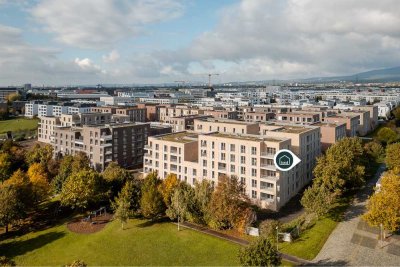 Großzügige 4-Zimmer-Wohnung mit Loggia und Fernblick