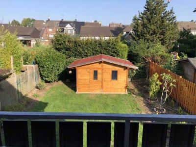 Lerzte Chance: Helle 2 Zimmer Whg + Balkon & riesigen Speicher (Galerie)