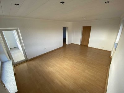 3-Zimmer-Wohnung mit Balkon und Einbauküche in Sindelfingen