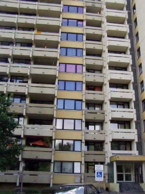 Einzimmer Wohnung mit Balkon!