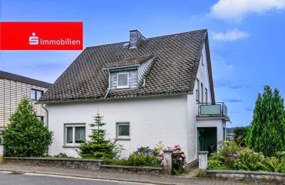 Gemütliches Ein-Zweifamilienhaus mit Garage und Garten in Waldbrunn-Ellar