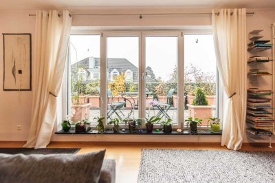 Hochwertige 4 Zimmer-Dachterrassenwohnung im Rückgebäude in Hadern nur 3 Min. zur U6