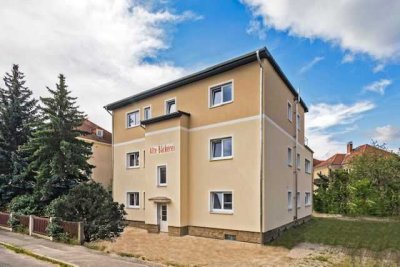 ERSTBEZUG - EXTRAVAGANTE 4-RAUM-PENTHOUSE-WHG. M. GÄSTE-WC, DACHTERRASSE U. STELLPLATZ IM HOFBEREICH