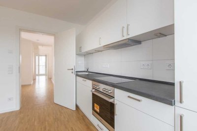 Cool - Großzügige 2,5 Zimmerwohnung mit EBK + Fußbodenheizung und mehr !