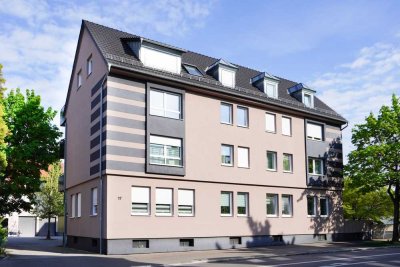 Innenstadtnah & modernisiert: Helle 3-Zi.-Whg. mit Tageslichtbad, EBK, Balkon & zwei SP – vermietet