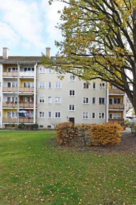 Geräumige und ruhige 3 Zimmer Wohnung mit Balkon