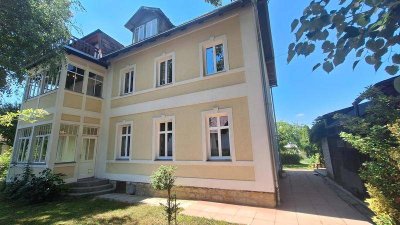 Landhaus im Wienerwald mit großem Garten in zentraler Lage von Eichgraben