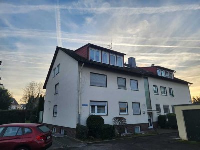 Helle 3,5 Zimmerwohnung mit Garten