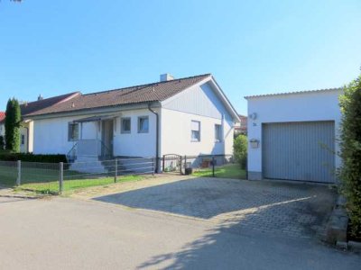 Einfamilienhaus im Bungalowstil in bevorzugter ruhiger Lage in Osterhofen