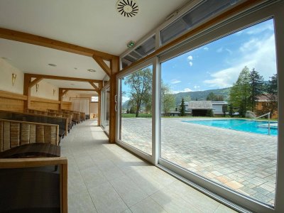 Bodensdorf am Ossiachersee: Dachgeschoss-Loft mit SPA &amp; Pool - Zugang und eigenem Gartenanteil