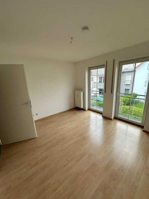 Helle 4-Zimmer-Wohnung mit Balkon und Tiefgarage – Zentral und ruhig in Pfaffenhofen