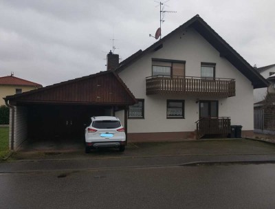 Geräumige 3,5 Zimmer EG-Wohnung in Breisach-Oberrimsingen mit großer Terrasse