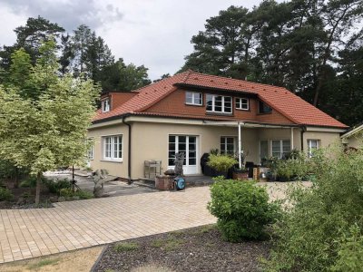 Exklusive Villa in ruhiger Lage mit großzügigem Grundstück – provisionsfrei –