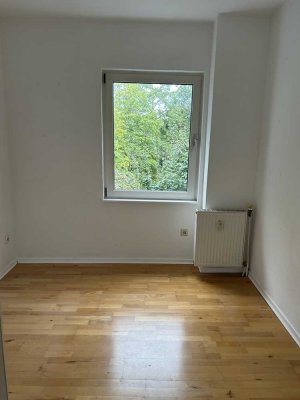 Geschmackvolle 2-Raum-EG-Wohnung in Bergisch Gladbach