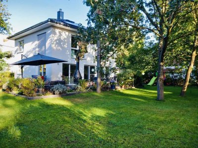 ***Reserviert***Familienfreundliche Stadtvilla in Falkensee -Finkenkrug